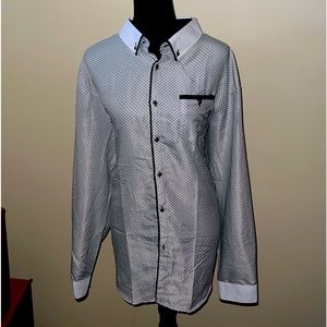 Men’s 3XL button shirt